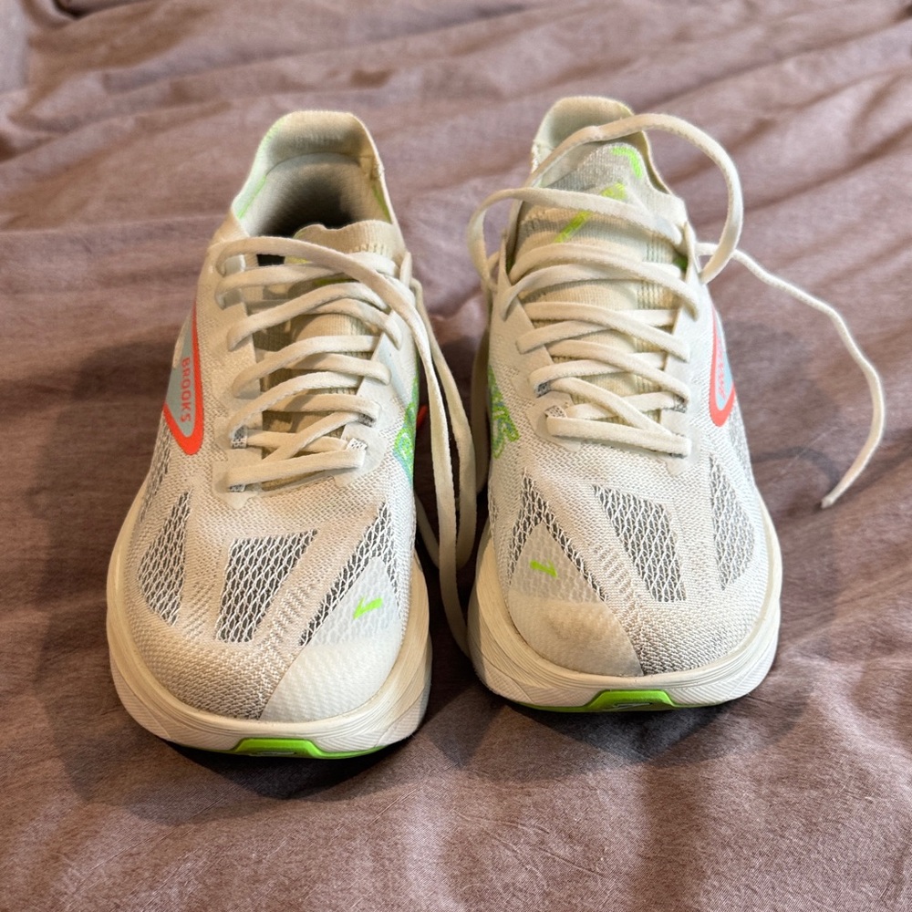 Brooks Hyperion Max 3 - image 4